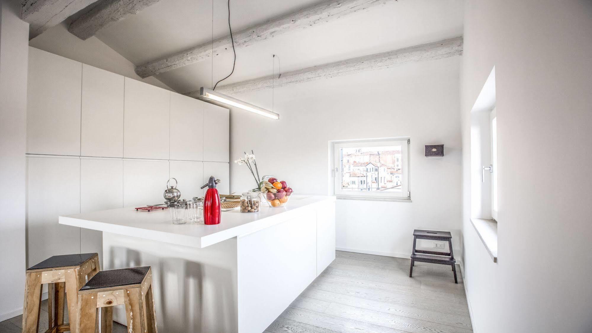 San Lorenzo Luxury Penthouse Венеція Екстер'єр фото